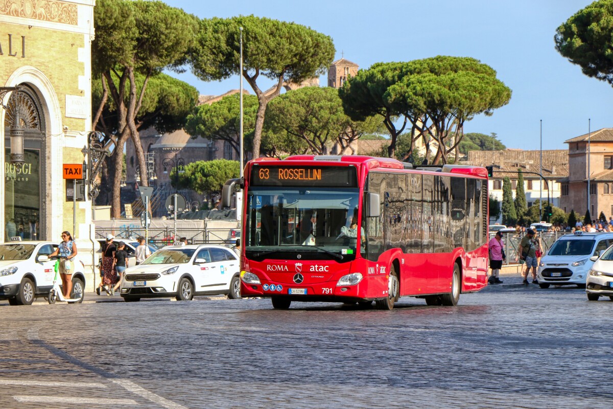Abbonamento annuale Metrebus a 50 euro per gli Under 19