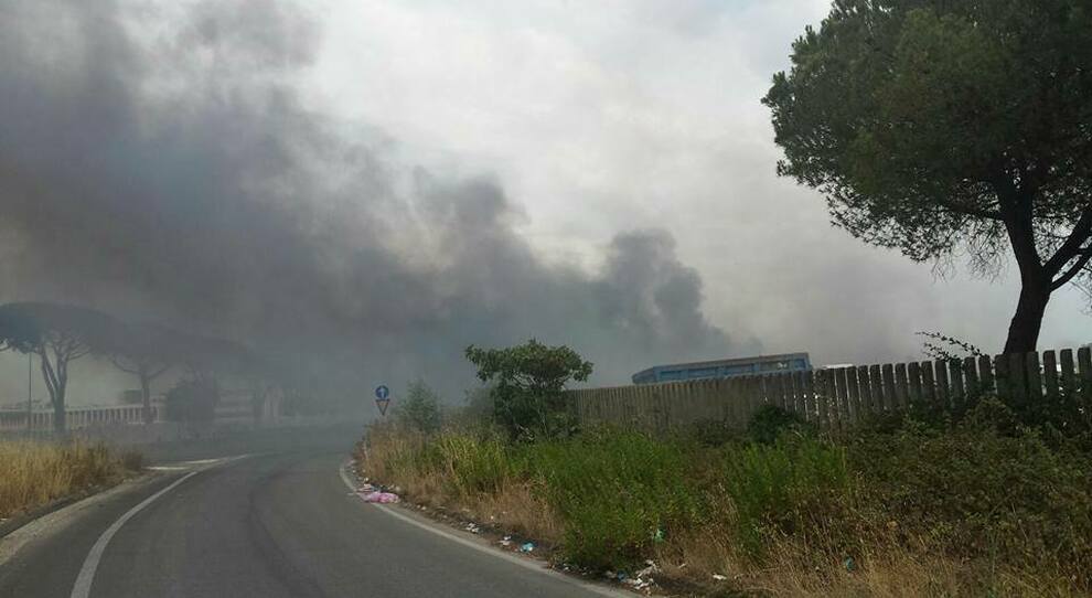 Incendio Castel Romano