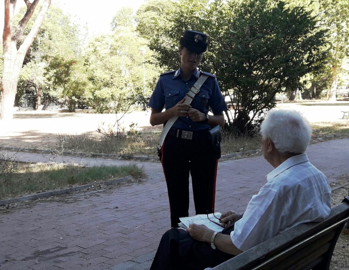 Finto agente, vero estorsore arrestato dai Carabinieri