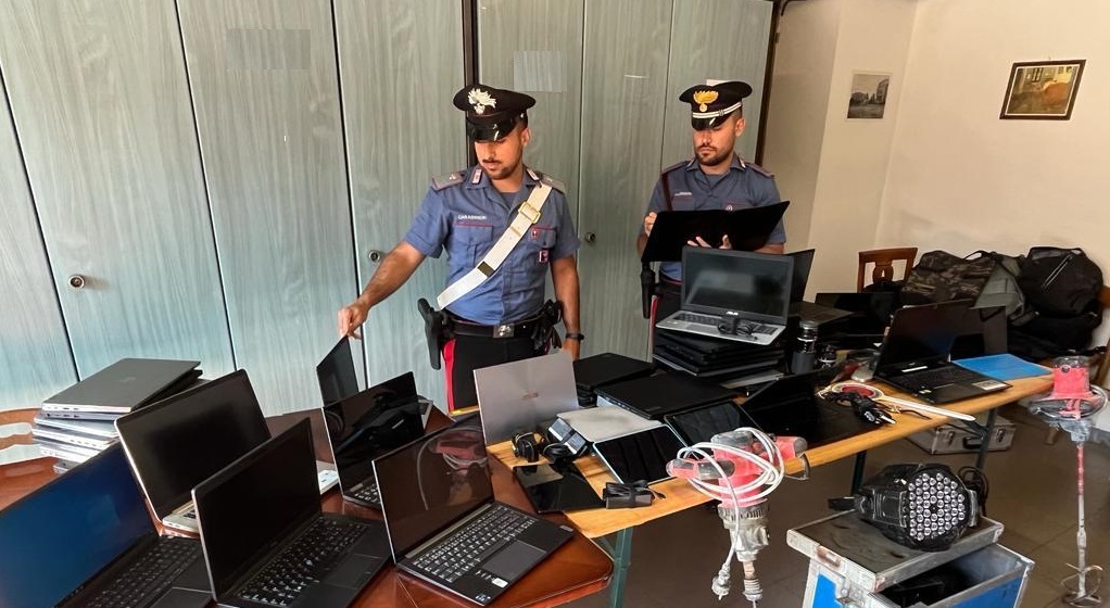 Materiale Hi Tech rubato ritrovato a Montespaccato