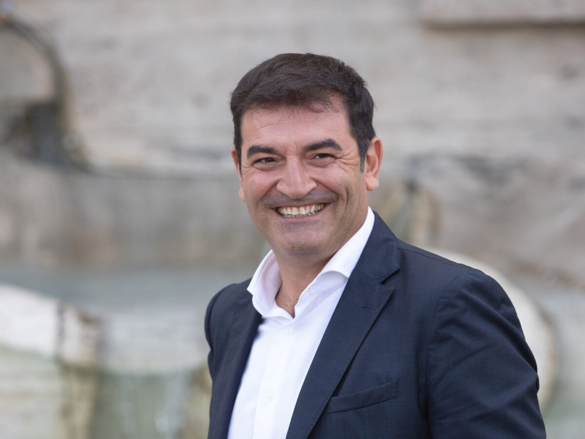 Max Giusti il 15 luglio a Ostia Antica