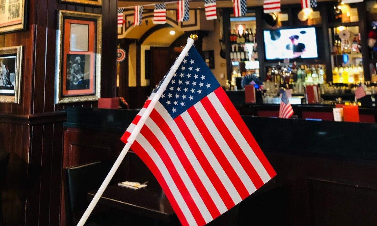 Indipendence Day festeggiato all'Hard Rock Cafe