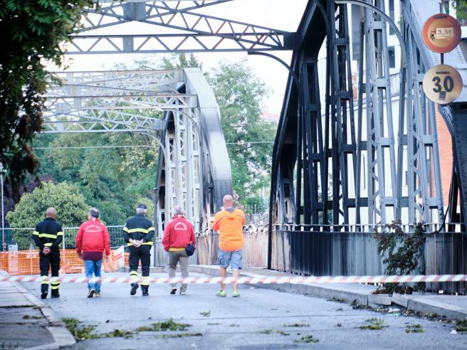 Lavori al Ponte dell'Industria