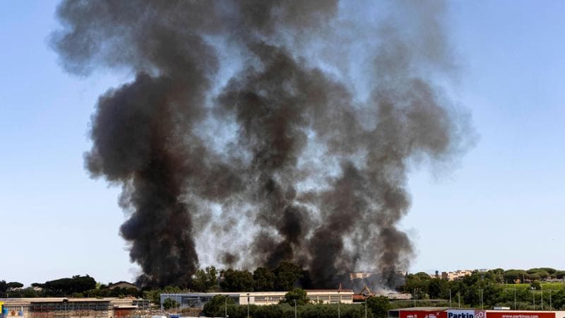 Incendio Ciampino chiudere