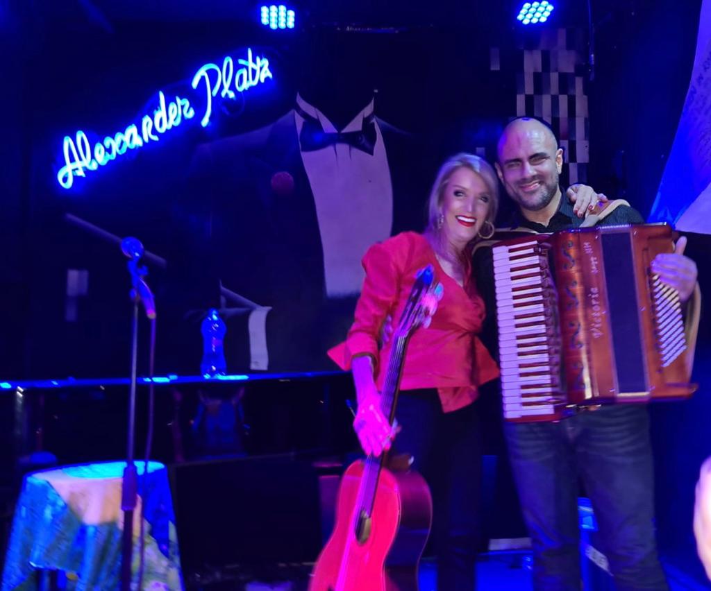 Two Girls in Ipanema meet Natalino Marchetti, domani a Jazz & Image
