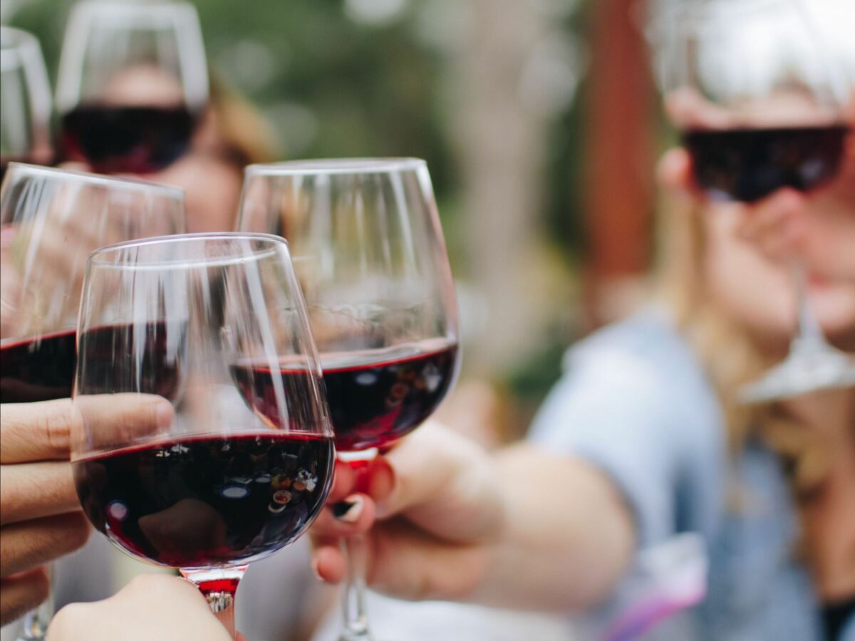 Per la Festa del Papà cibo o vino Made in Italy
