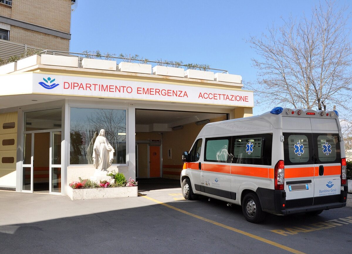 I casi di abuso su minori gestiti dal Bambino Gesù sono oltre 100 l'anno