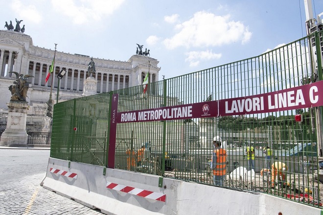 Smottamento cantiere metro