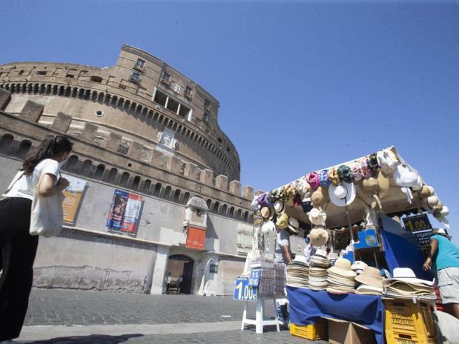 Lite tra ambulanti a Roma