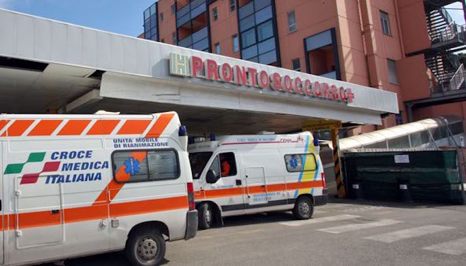12enne precipita dal quinto piano