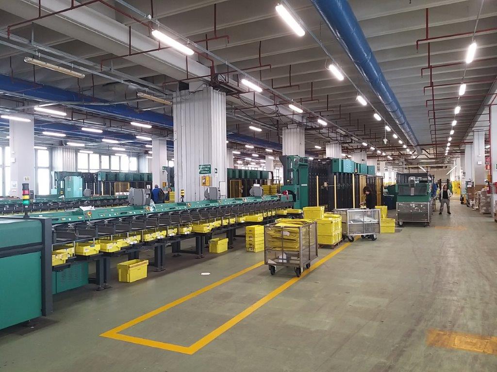 Disponibilità a lavorare su turni per diventare Addetto Smistamento