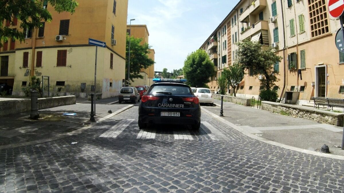 Blitz all'alba a Quarticciolo