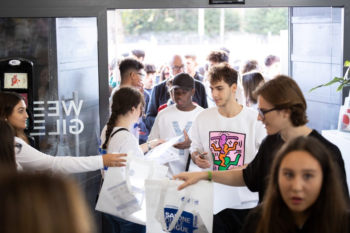 Il Salone delle Lingue venerdì 20 ottobre presso lo spazio WEGIL