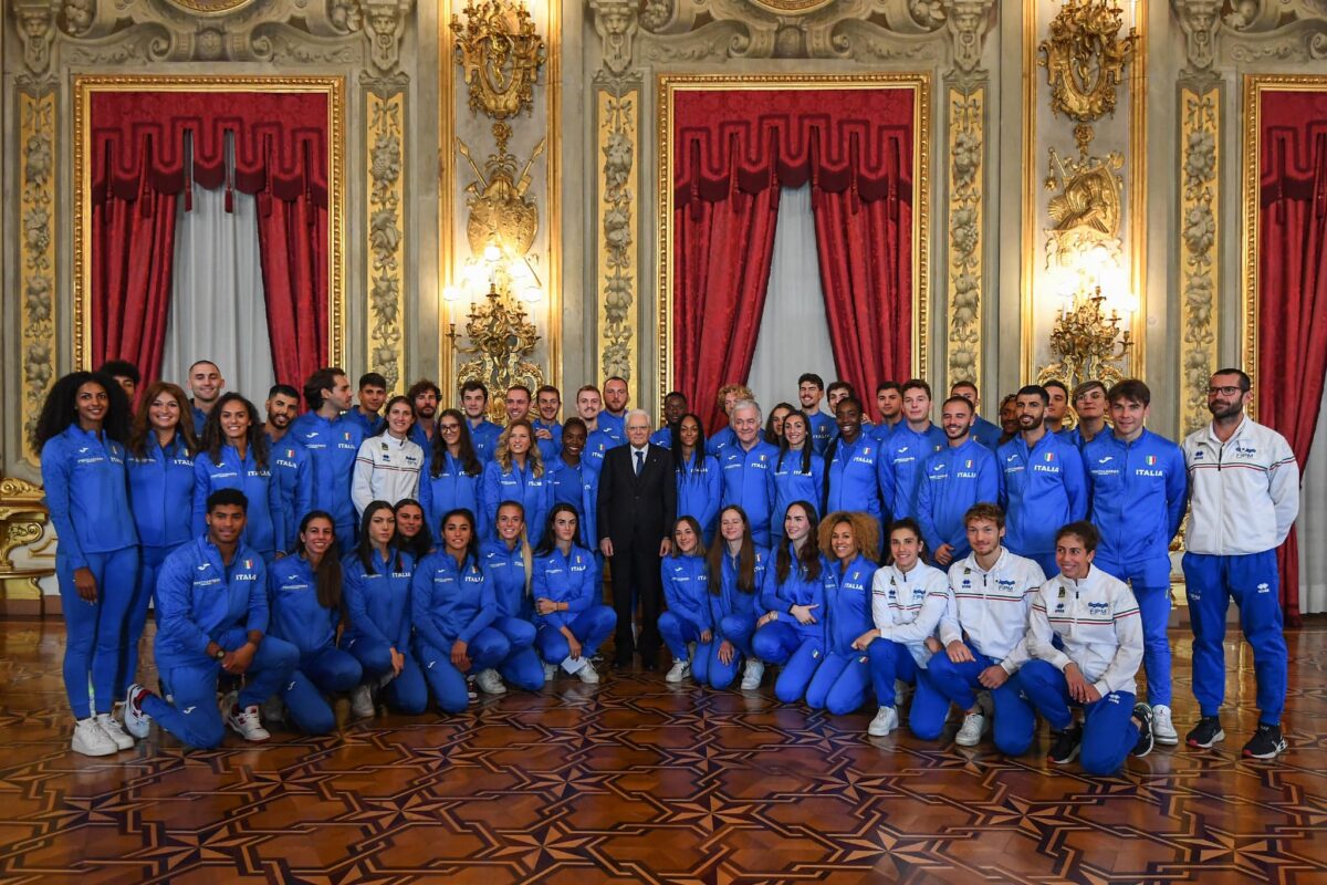 Il Presidente Mattarella ha abbracciato gli azzurri trionfatori a Chorzow