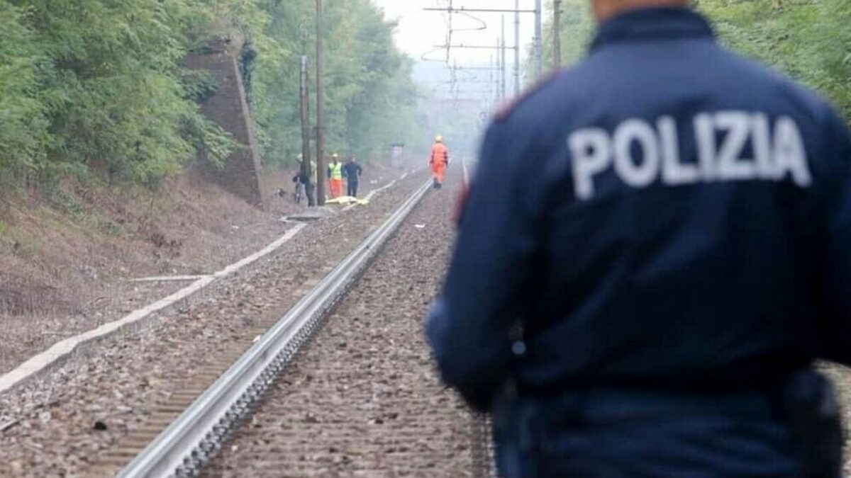 Trovato cadavere sui binari