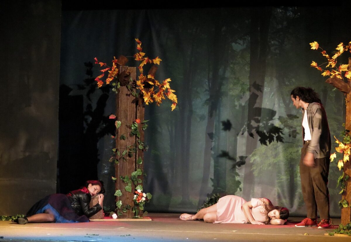 Sogno di una notte di mezza estate al Teatro Anfitrione