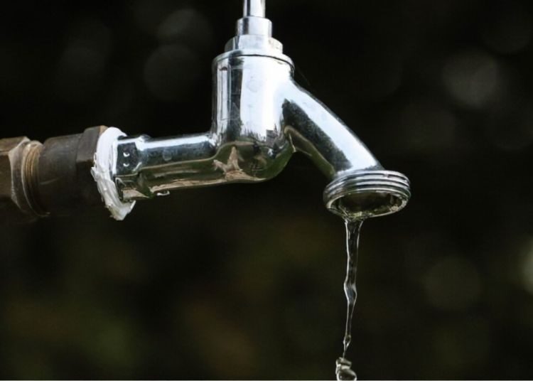 La spesa media dalle famiglie nel Lazio per l'acqua è di 568€