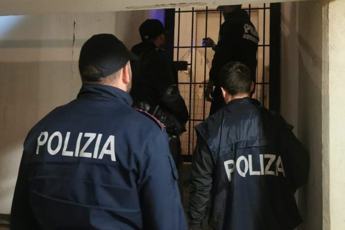 Confiscati beni per un milione