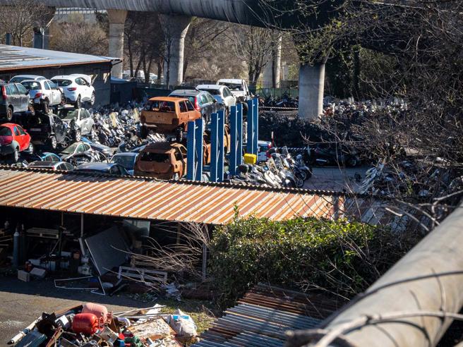 In fiamme il deposito giudiziario