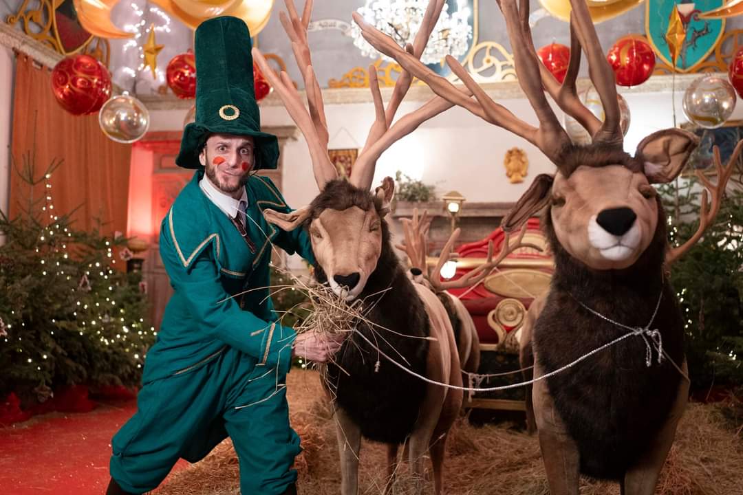 Renne e Orsi parlanti, Elfi che ballano: è Natale al Fantastico Castello
