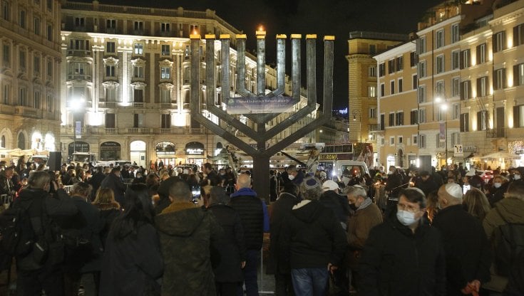 A Piazza barberini domenica 10