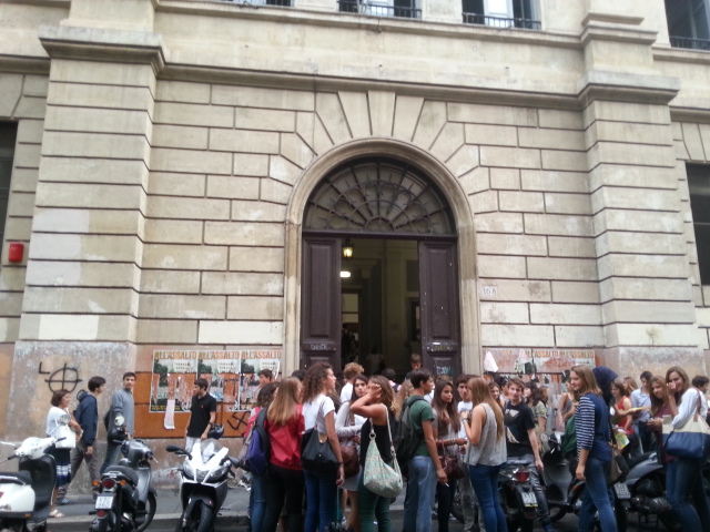 Scuola collettivo disoccupiamo