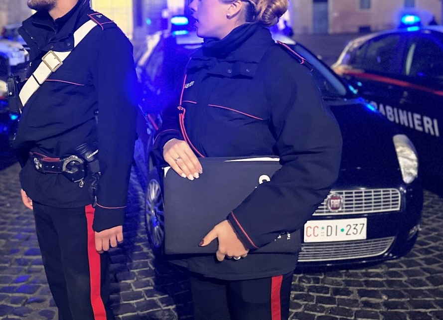 arrestato un 44enne romano, già noto alle forze dell’ordine, gravemente indiziato dei reati di tentata rapina