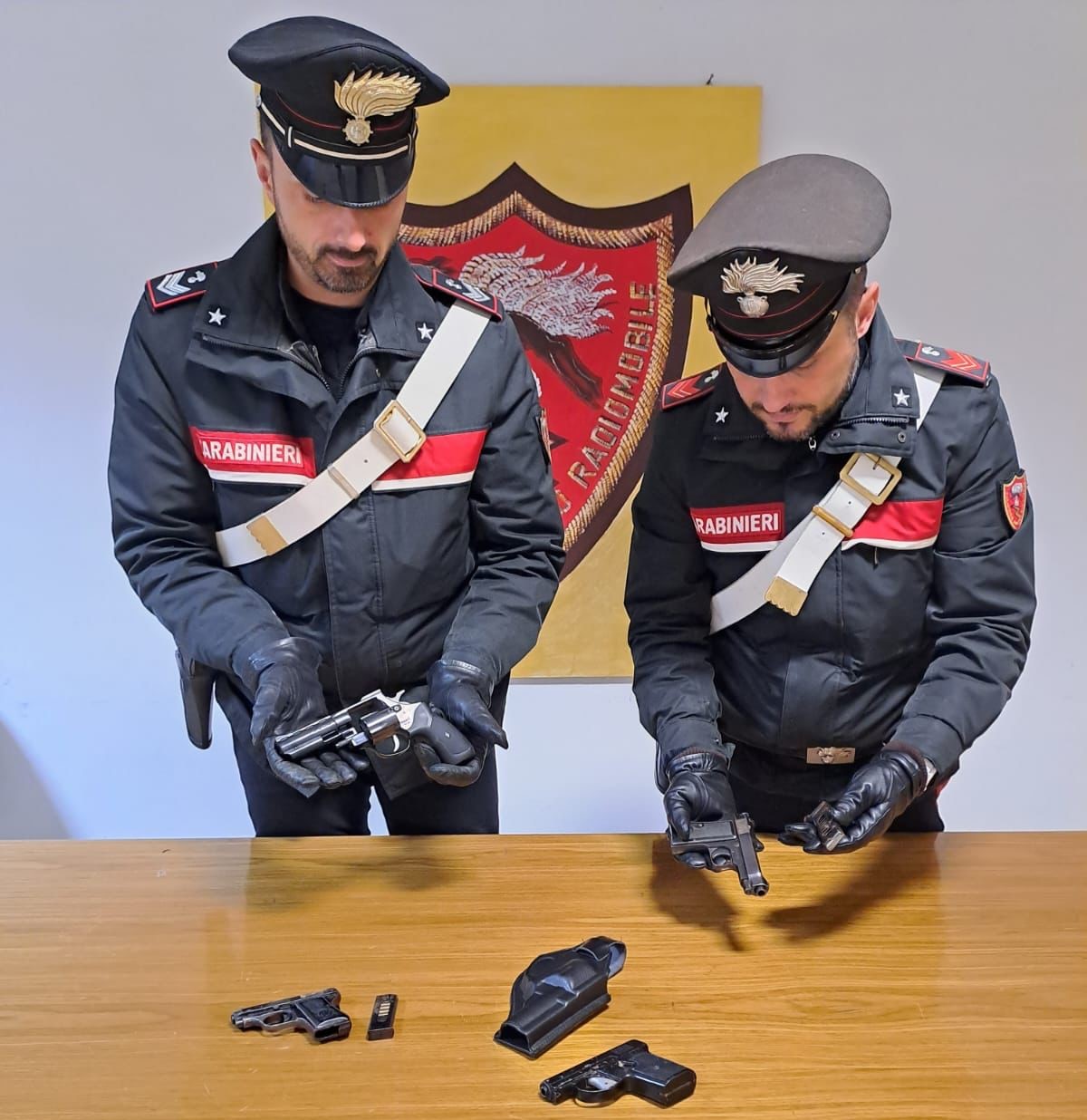 I Carabinieri della Stazione di Roma Tor Bella Monaca hanno arrestato due donne