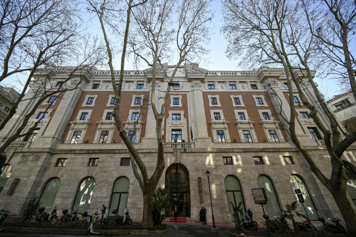 Deloitte assume a Roma