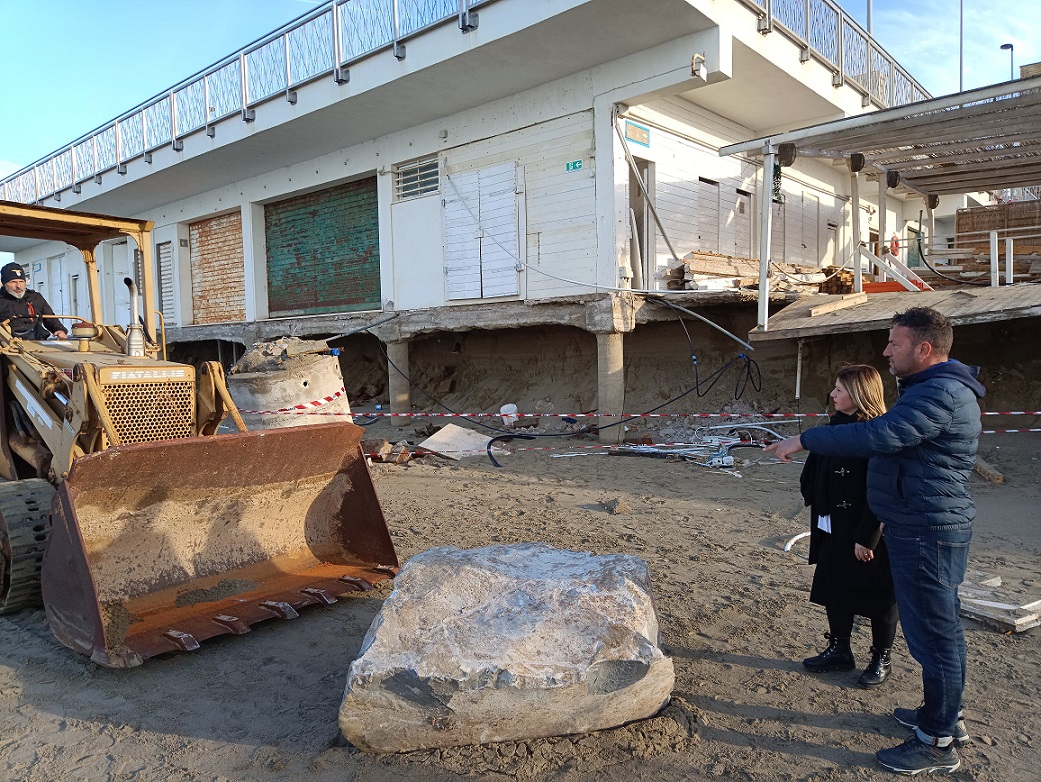 Erosione costiera: iniziati i lavori all’arenile di Torvaianica