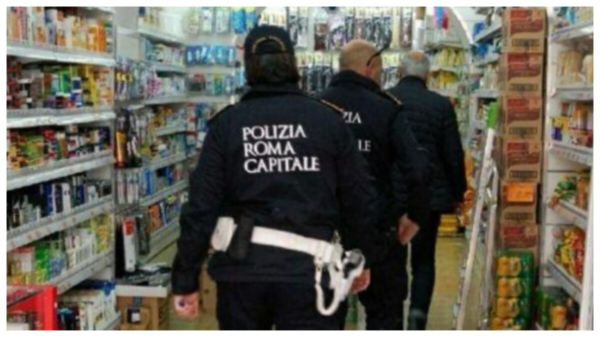 Blatte alimenti minimarket