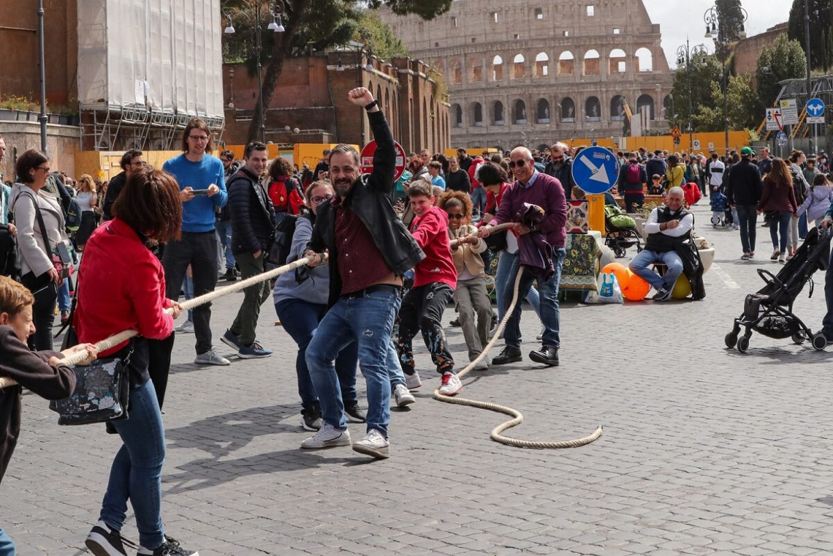 I romani impazziscono per i Giochi di Strada
