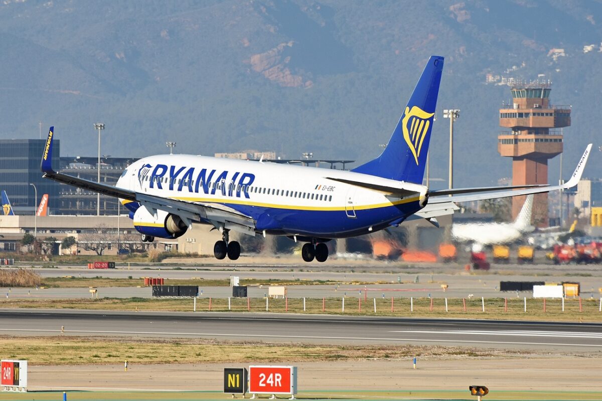 Una fascia di passeggeri messa in difficoltà dalla nuova procedura di imbarco di Ryanair