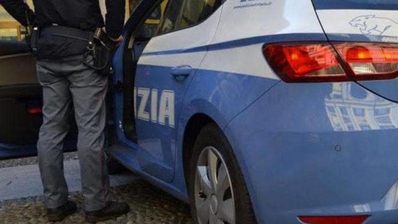 Operazione della polizia di stato