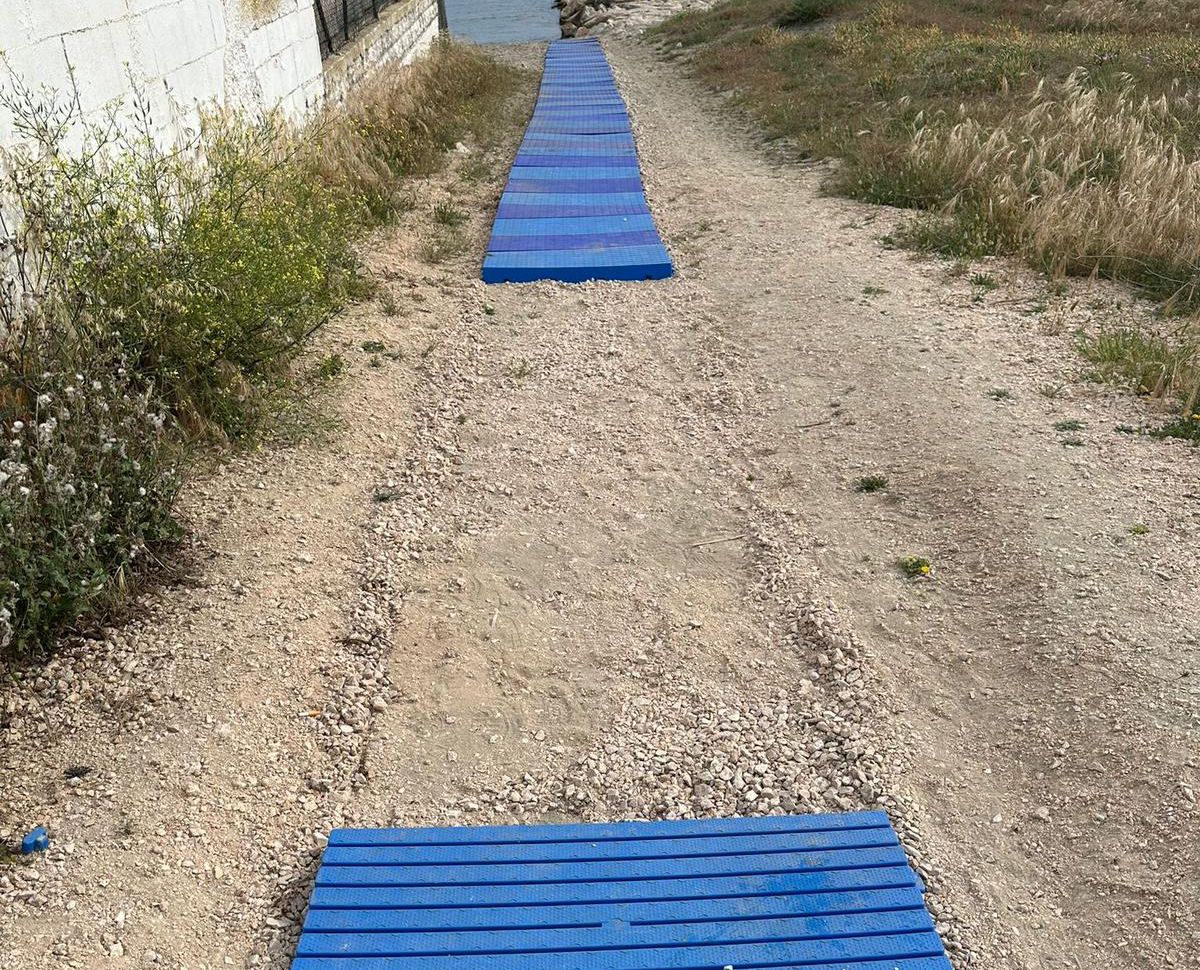 Vandalizzata la passerella