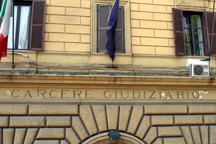 Detenuto cinquantenne muore