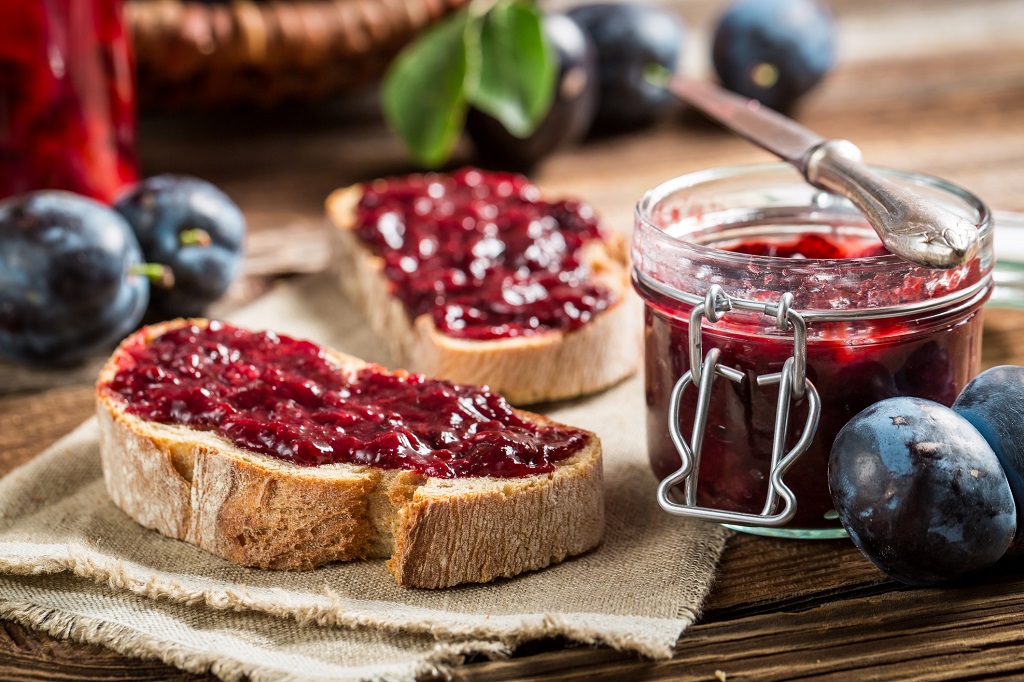 Torna nelle case degli italiani il rito delle conserve fai da te