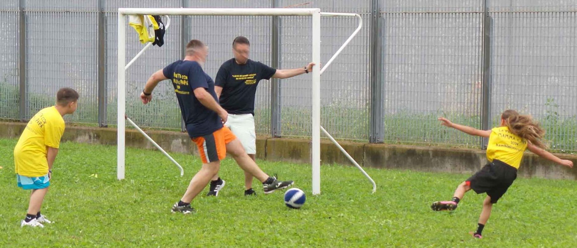 Bambinisenzasbarre a Rebibbia per la “Partita con mamma e papà”