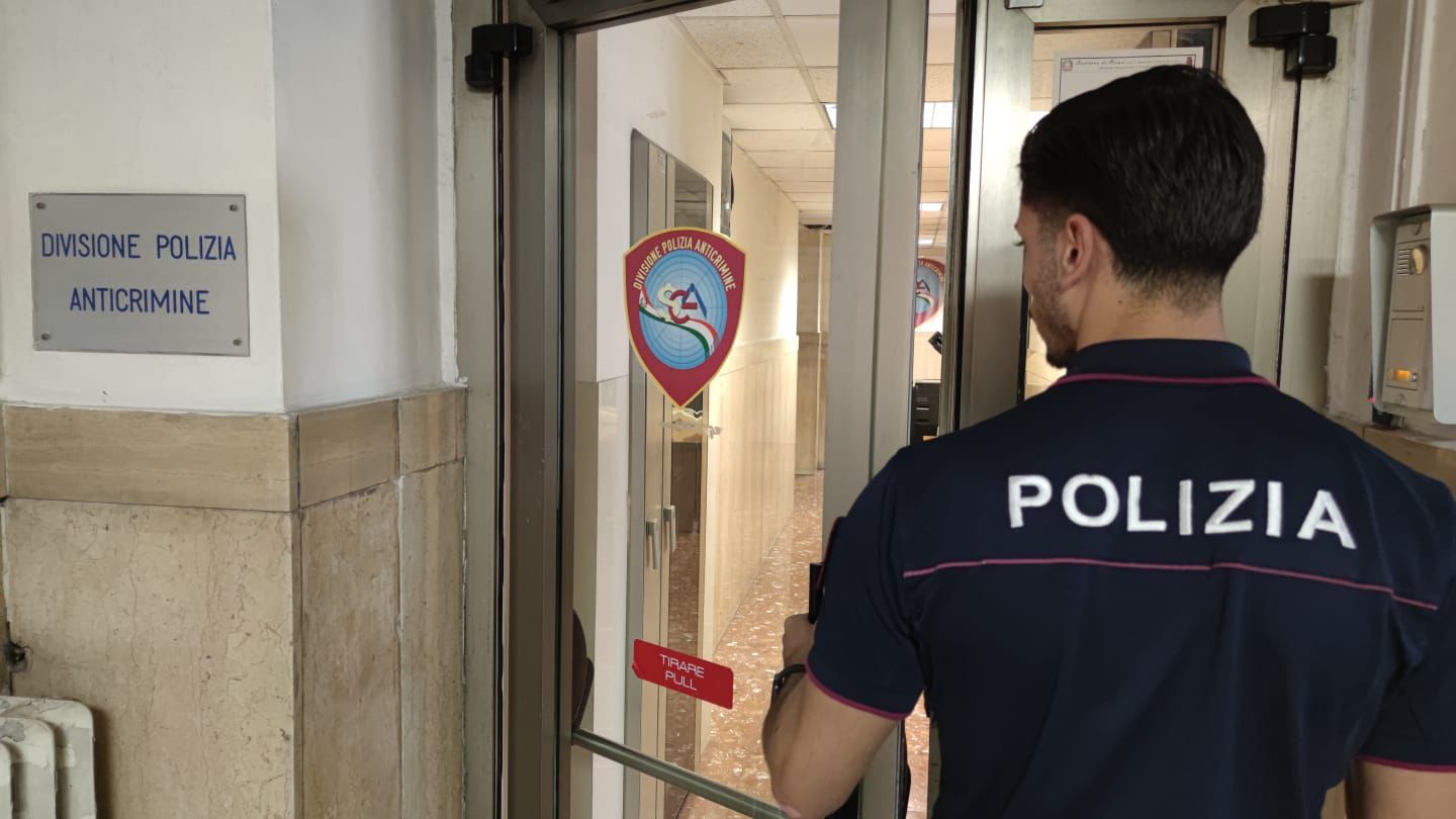 Operazione Ragnatela, maxi sequestro della Polizia