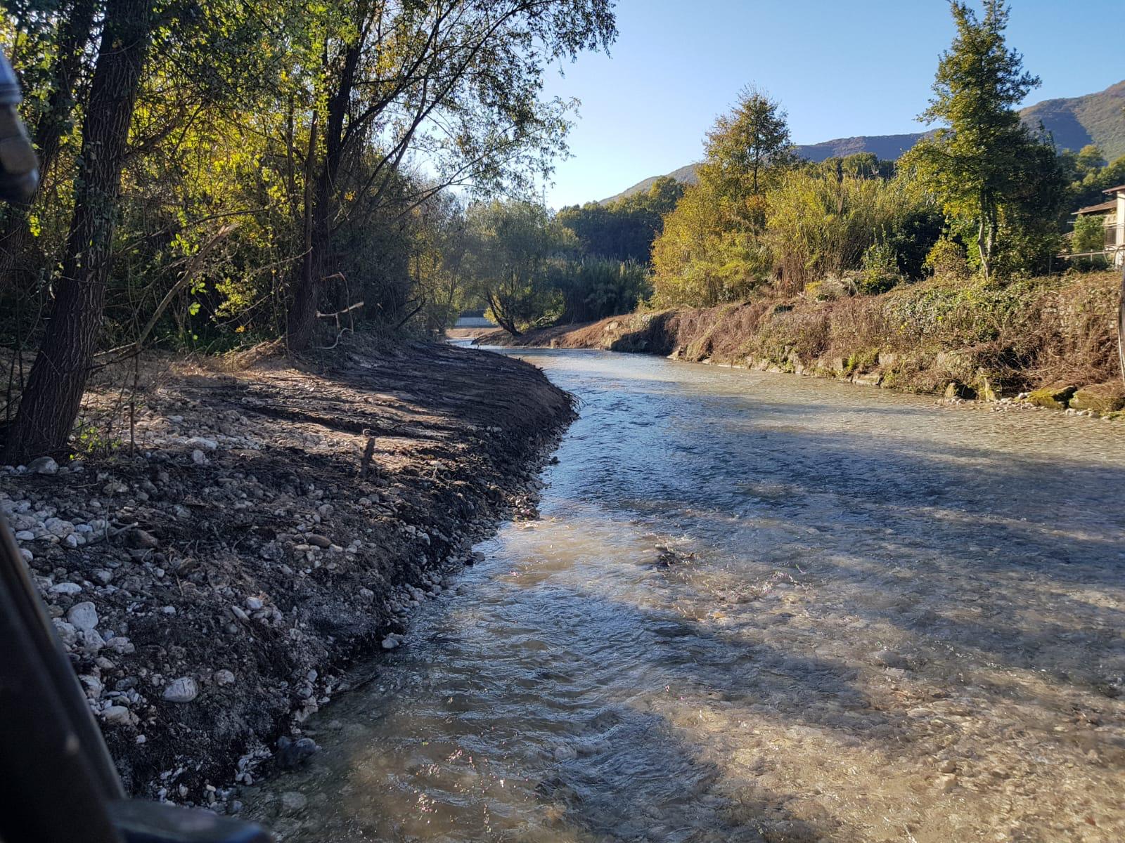 I lavori di messa in sicurezza del fiume Velino proseguono