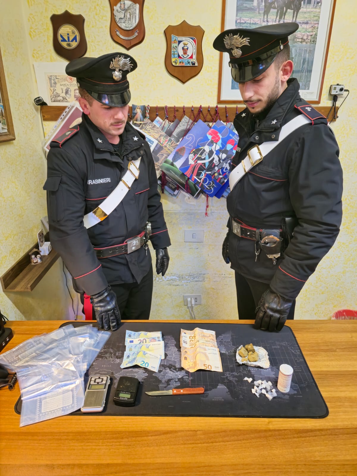 Spacciatori sorpresi dai Carabinieri a Mentana e Capena