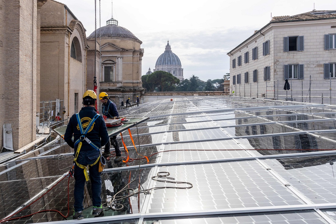Ai Musei Vaticani nuova copertura fotovoltaica del Cortile delle Corazze