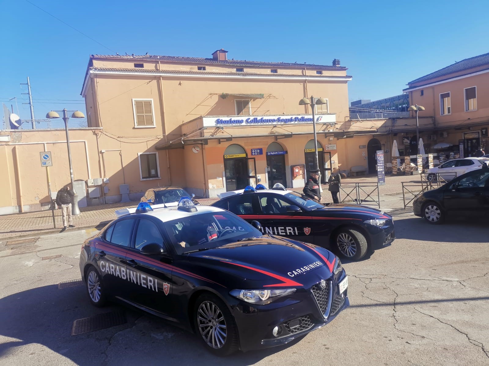 Coppia di spacciatori sorpresa a Colleferro dai Carabinieri