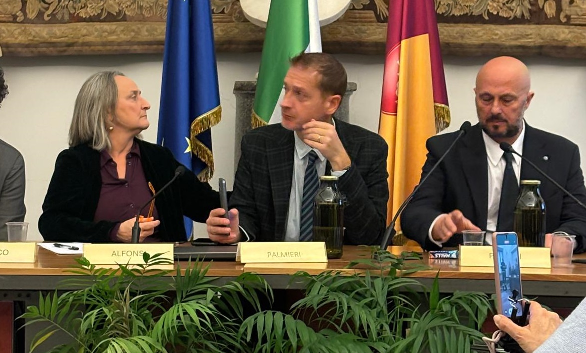 Vespa orientalis minaccia per l'apicoltura del Lazio