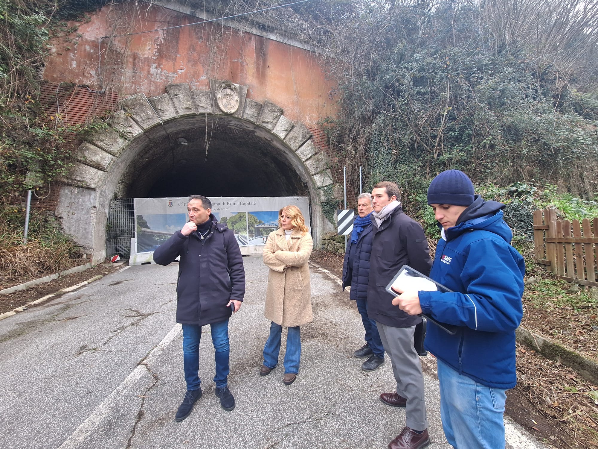 Sopralluogo a Nemi della Consigliera di CMR Chioccia per il viadotto