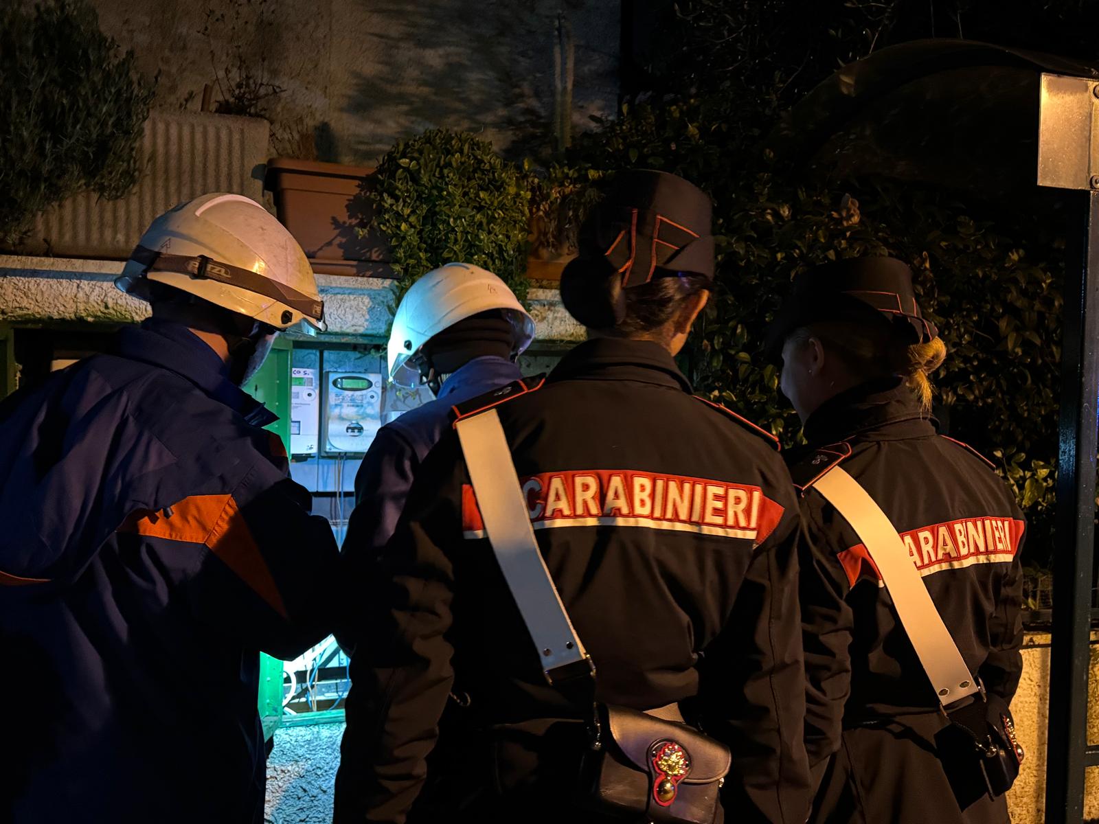 Servizio straordinario di controllo dei Carabinieri a Lavinio lido di Enea