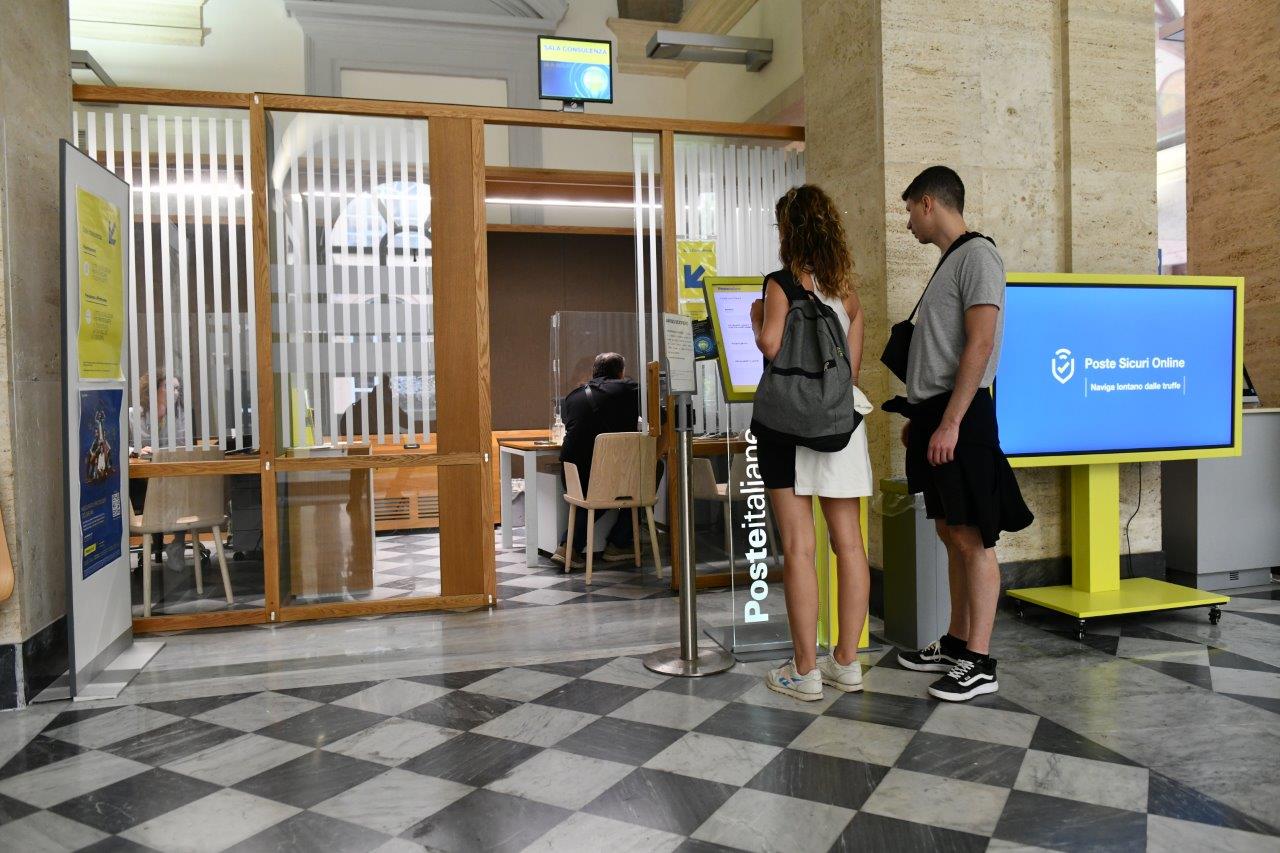 Poste Italiane: pensioni in pagamento dal 2 maggio a Roma e provincia