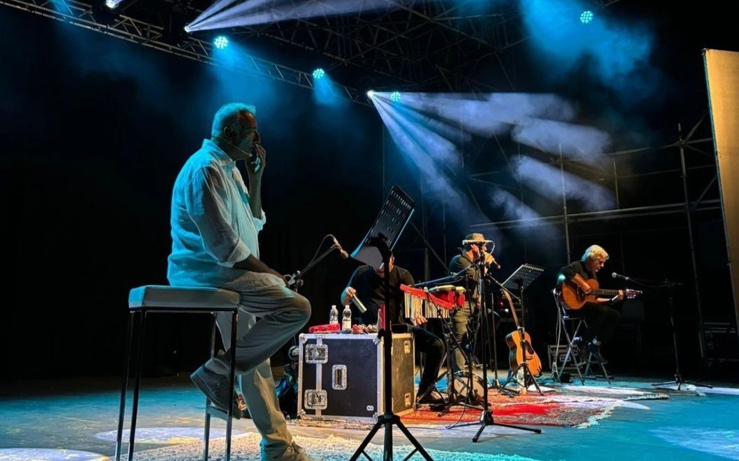 I’ Te Vurria Parla’ il 29 aprile al Teatro Ariston di Gaeta