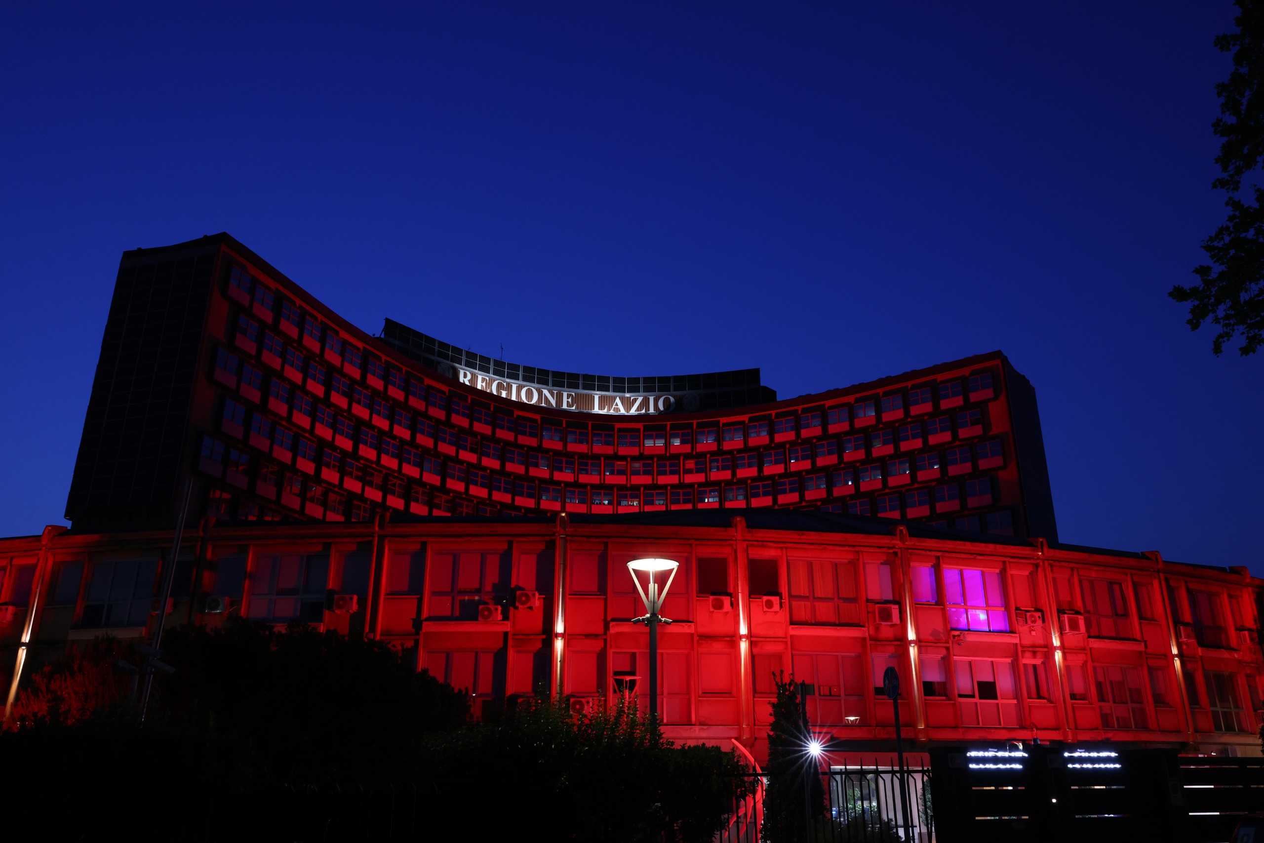 Per celebrare la Giornata Mondiale del donatore di sangue Regione Lazio in rosso