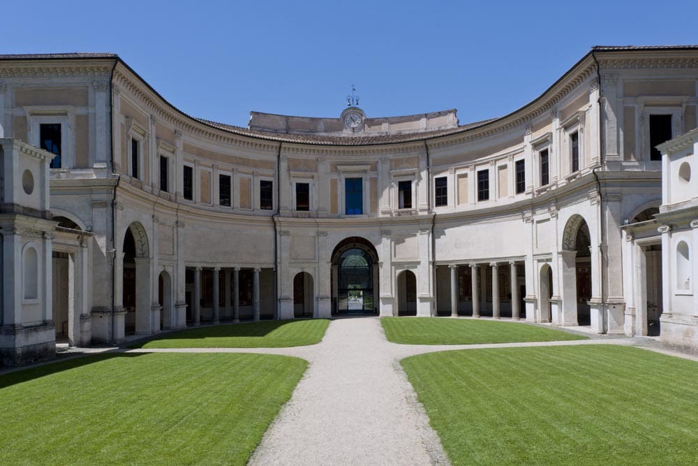 Il Ninfeo di Villa Giulia accoglie le opere di Keita Miyazaki